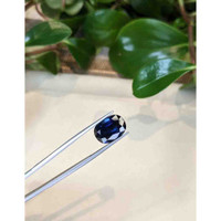 9.65 Ct. Blue Sapphire from Ceylon (Sri Lanka) Life Style