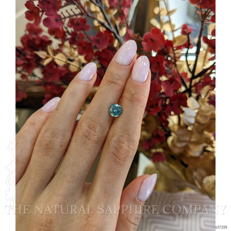 1.47 Ct. Bluish Green Sapphire from Montana