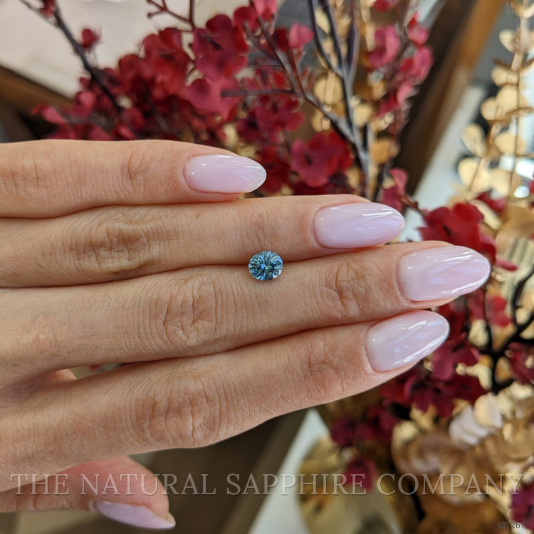 1.02 Ct. Bluish Green Sapphire from Montana