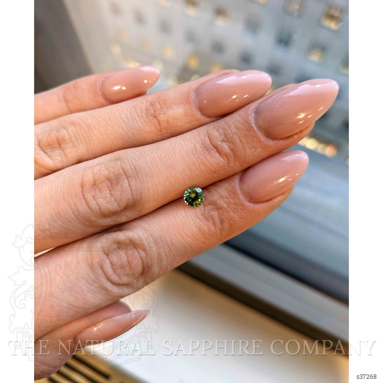 0.77 Ct. Yellowish Green Sapphire from Montana