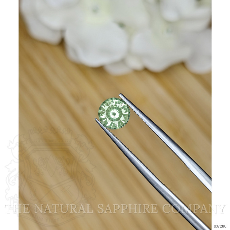 1.31 Ct. Green Sapphire from Ceylon (Sri Lanka)