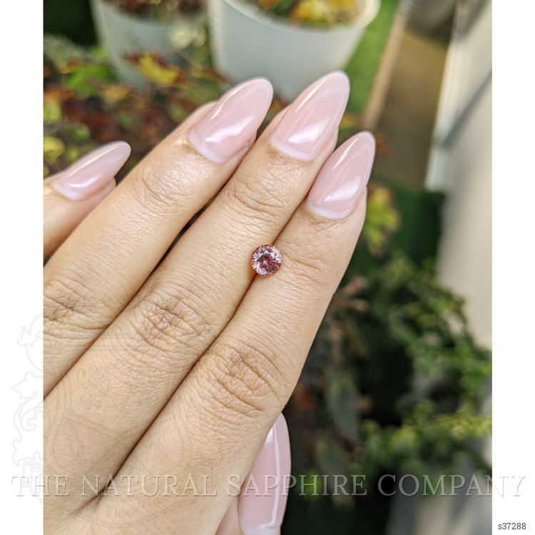 0.85 Ct. Pinkish Brown Sapphire from Ceylon (Sri Lanka)