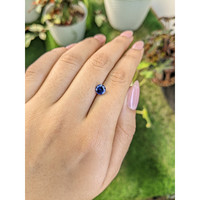 1.16 Ct. Blue Sapphire from Ceylon (Sri Lanka) Life Style