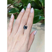 5.08 Ct. Color Change Sapphire from Ceylon (Sri Lanka) Life Style