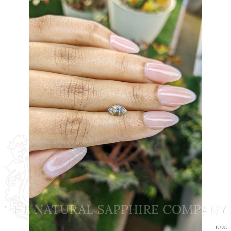 1.12 Ct. Bi Color Sapphire from Ceylon (Sri Lanka)