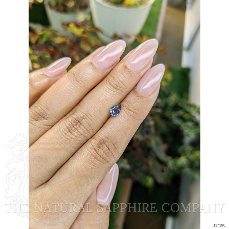 0.61 Ct. Bi Color Sapphire from Ceylon (Sri Lanka)