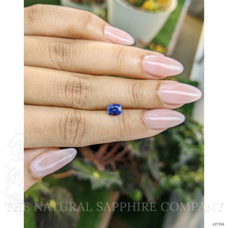 1.04 Ct. Purplish Blue Sapphire from Ceylon (Sri Lanka)