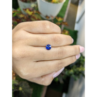 1.04 Ct. Blue Sapphire from Ceylon (Sri Lanka) Life Style