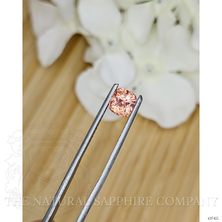 1.53 Ct. Padparadscha Sapphire from Ceylon (Sri Lanka)