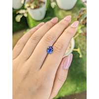 2.10 Ct. Blue Sapphire from Ceylon (Sri Lanka) Life Style