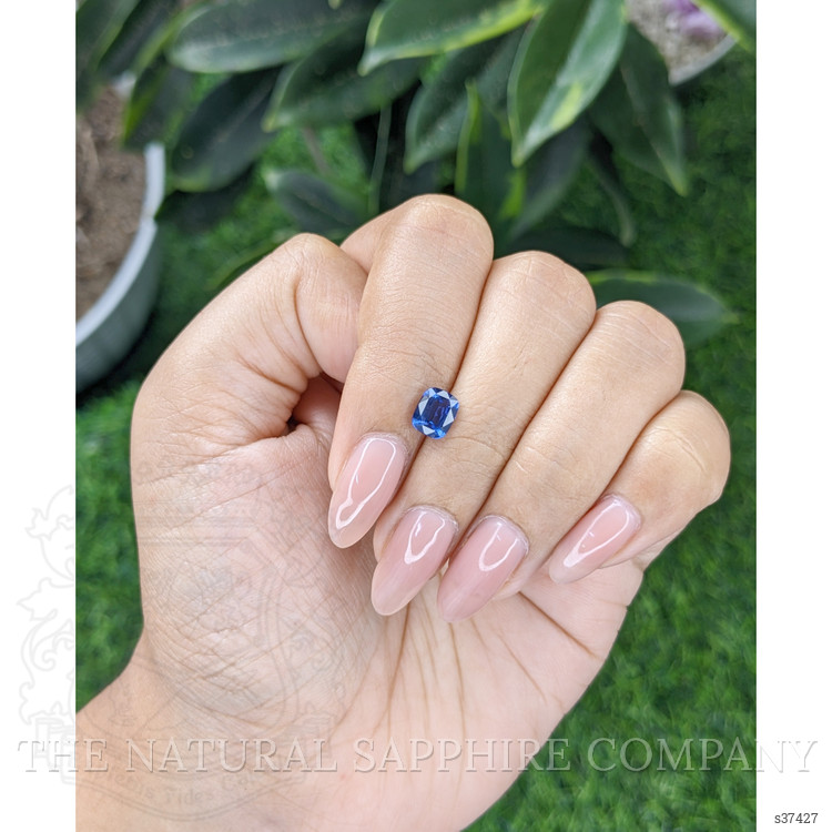 1.27 Ct. Blue Sapphire from Tanzania