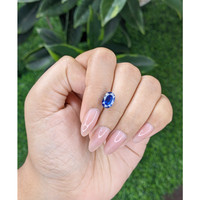 3.20 Ct. Blue Sapphire from Tanzania Life Style