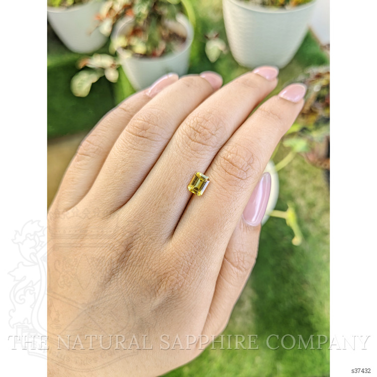 1.14 Ct. Yellow Sapphire from Ceylon (Sri Lanka)