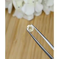 1.16 Ct. Yellow Sapphire from Ceylon (Sri Lanka) Life Style