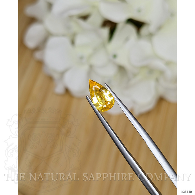 1.38 Ct. Yellow Sapphire from Ceylon (Sri Lanka)