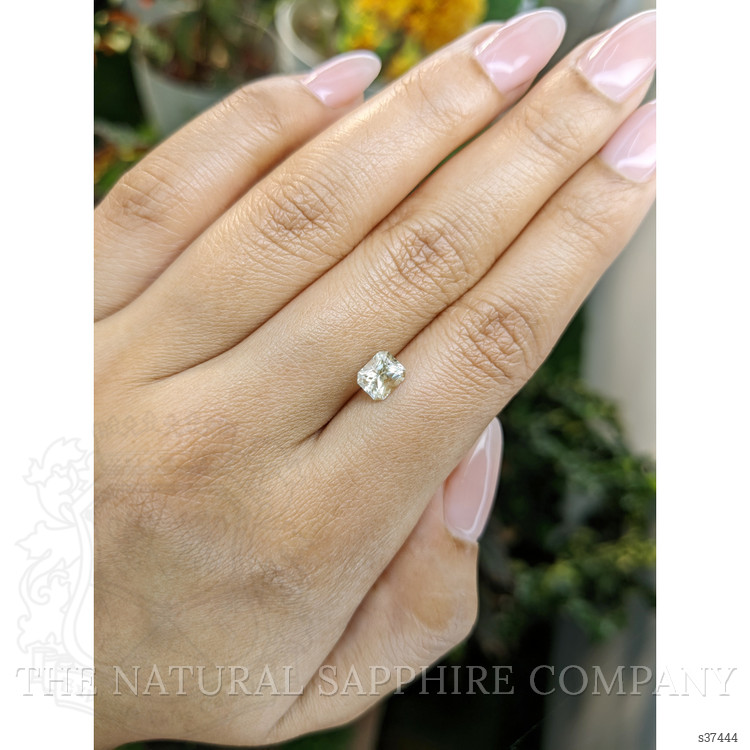 1.29 Ct. Yellow Sapphire from Ceylon (Sri Lanka)