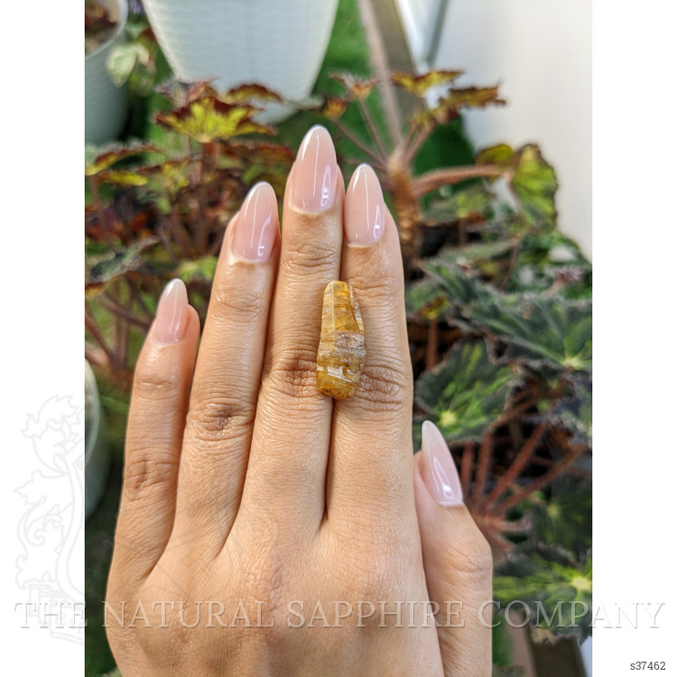 24.02 Ct. Brown Sapphire Crystal from Ceylon (Sri Lanka)