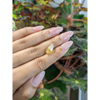 4.67 Ct. Yellow Sapphire Crystal from Ceylon (Sri Lanka) Life Style