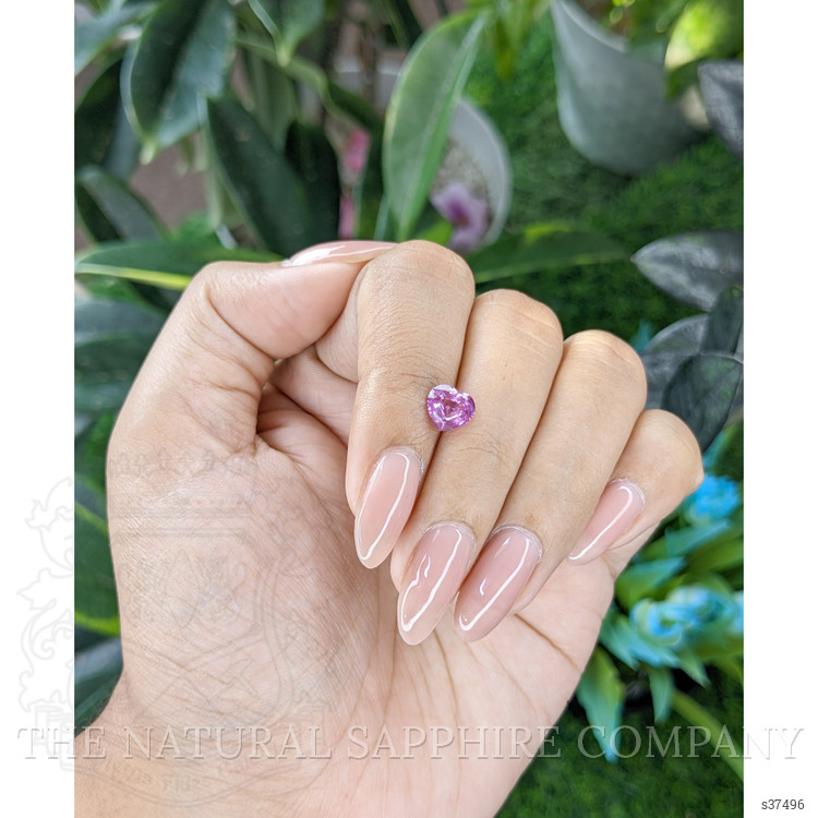 1.31 Ct. Pink Sapphire from Ceylon (Sri Lanka)