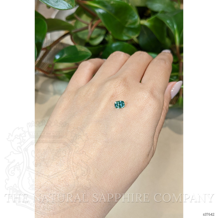 0.68 Ct. Bluish Green Sapphire from Ceylon (Sri Lanka)