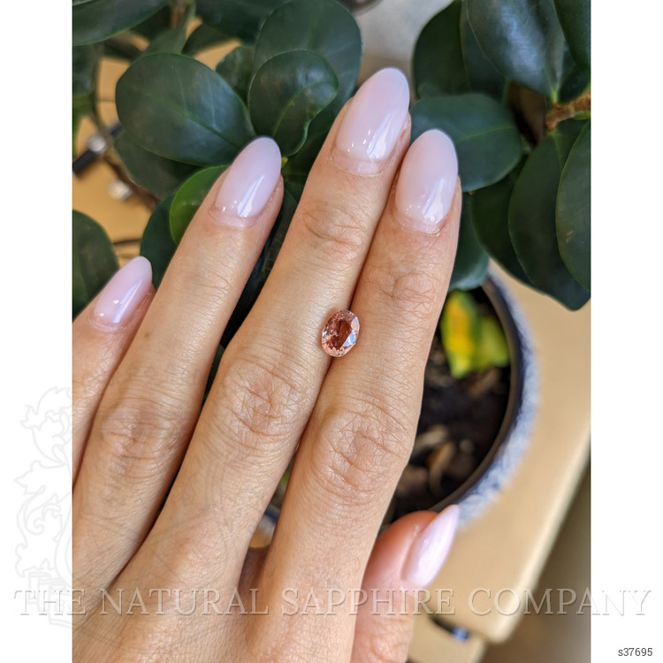 1.44 Ct. Padparadscha Sapphire from Ceylon (Sri Lanka)