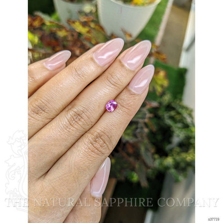 1.03 Ct. Pinkish Purple Sapphire from Ceylon (Sri Lanka)