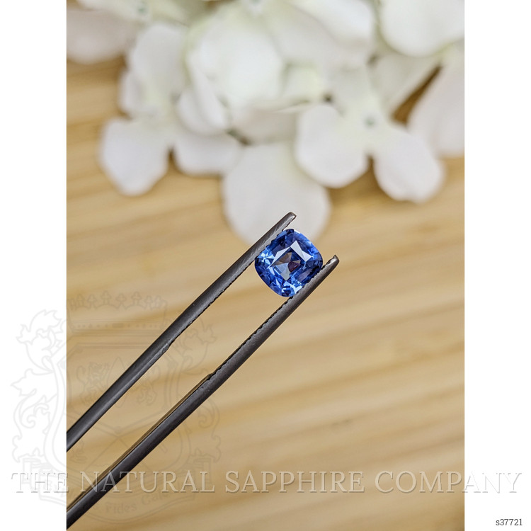 1.23 Ct. Blue Sapphire from Ceylon (Sri Lanka)
