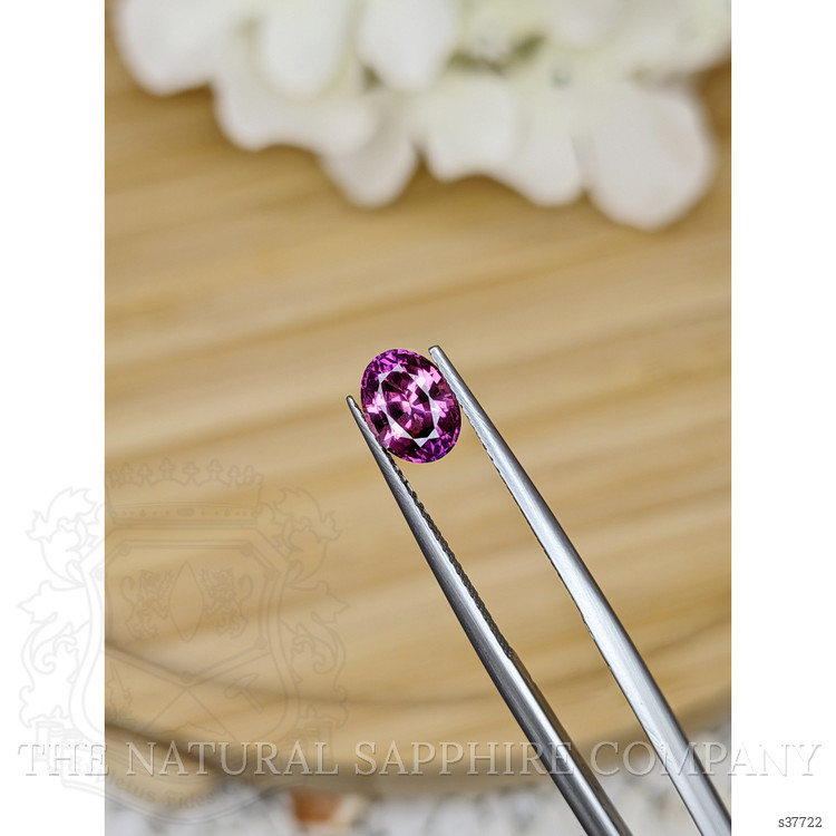 1.49 Ct. Purplish Pink Sapphire from Ceylon (Sri Lanka)