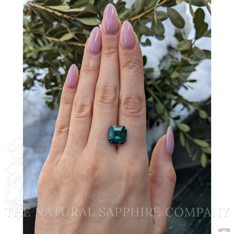 9.55 Ct. Green Sapphire from Madagascar
