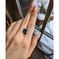 9.55 Ct. Green Sapphire from Madagascar Life Style