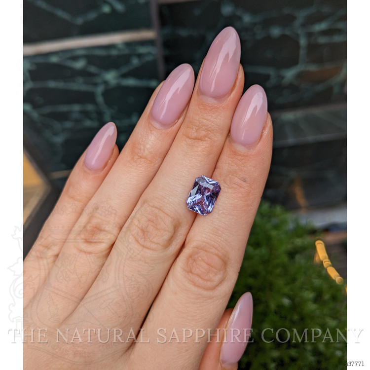 4.34 Ct. Purple Sapphire from Ceylon (Sri Lanka)