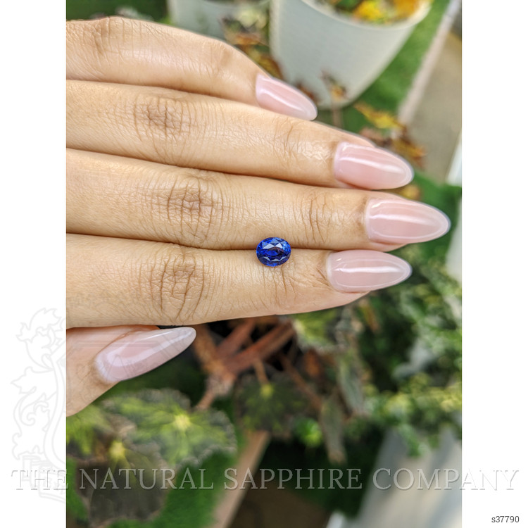 1.78 Ct. Blue Sapphire from Ceylon (Sri Lanka)