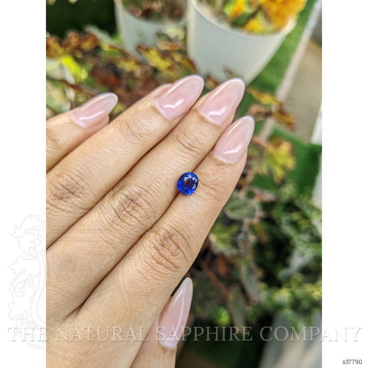 1.78 Ct. Blue Sapphire from Ceylon (Sri Lanka)