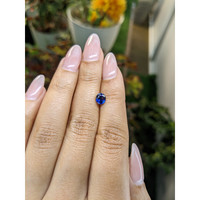 0.97 Ct. Blue Sapphire from Ceylon (Sri Lanka) Life Style