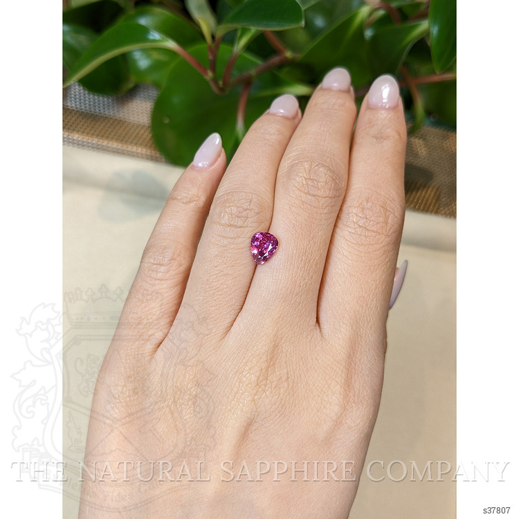 1.61 Ct. Purplish Pink Sapphire from Ceylon (Sri Lanka)