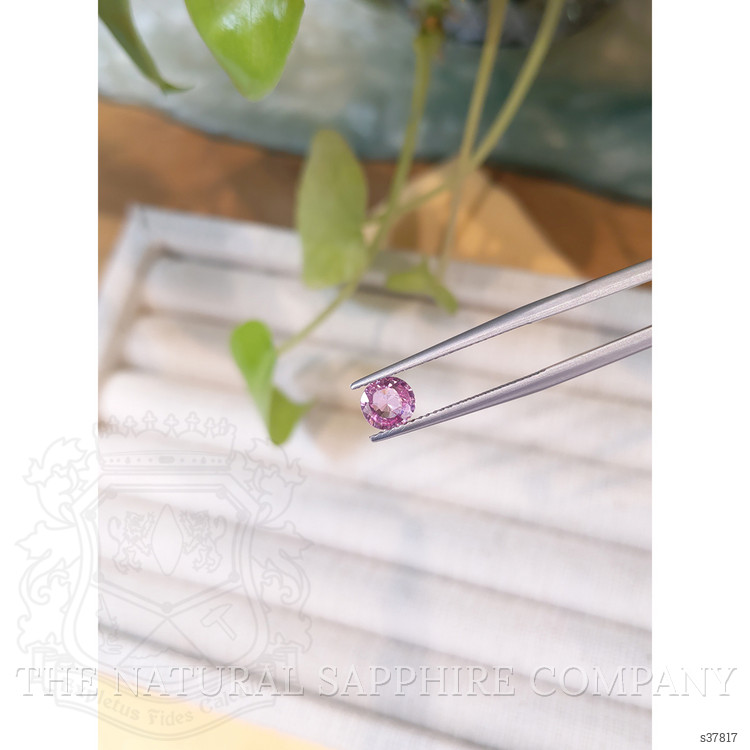 1.05 Ct. Pink Sapphire from Madagascar