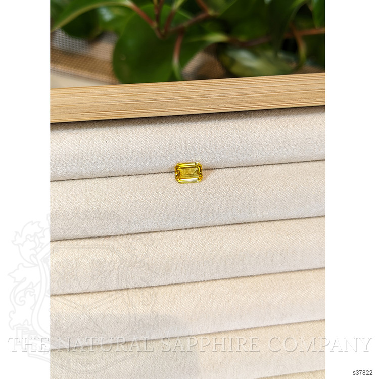 1.41 Ct. Yellow Sapphire from Ceylon (Sri Lanka)