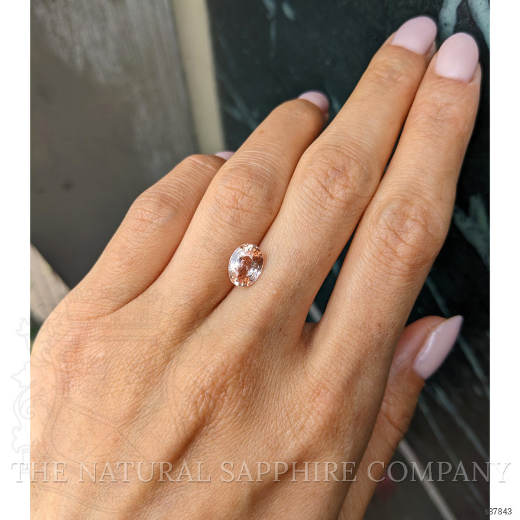 2.25 Ct. Padparadscha Sapphire from Ceylon (Sri Lanka)