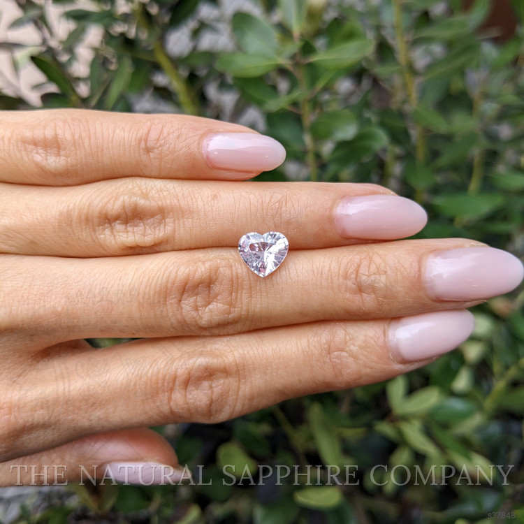 2.52 Ct. Pink Sapphire from Ceylon (Sri Lanka)