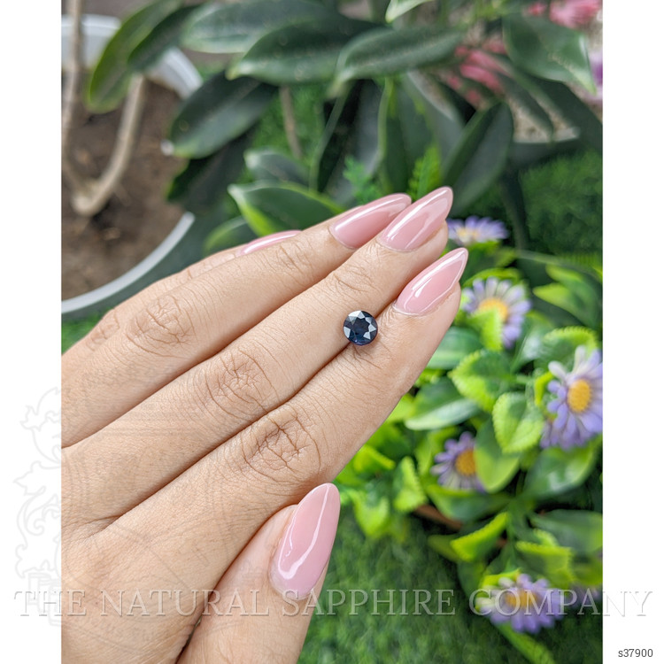 1.58 Ct. Color Change Sapphire from Ceylon (Sri Lanka)