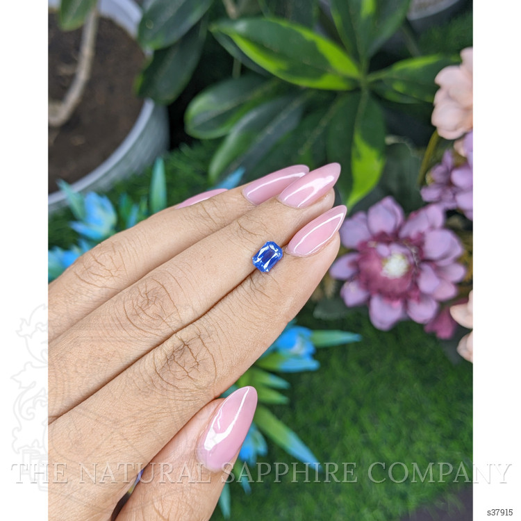 1.04 Ct. Blue Sapphire from Ceylon (Sri Lanka)