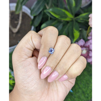 1.09 Ct. Blue Sapphire from Ceylon (Sri Lanka) Life Style