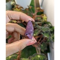 55.87 Ct. Pinkish Purple Sapphire Crystal from Ceylon (Sri Lanka) Life Style