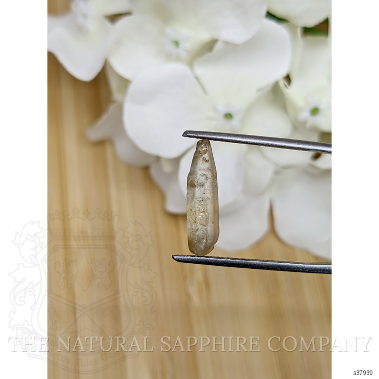 4.18 Ct. Yellow Sapphire Crystal from Ceylon (Sri Lanka)