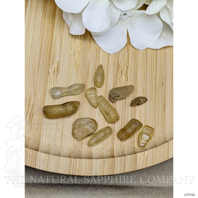 54.49 Ct. Yellow Sapphire Crystal from Ceylon (Sri Lanka)