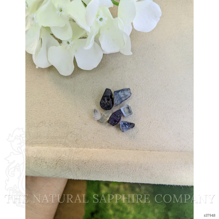 28.37 Ct. Multi Color Sapphire Crystal from Ceylon (Sri Lanka)