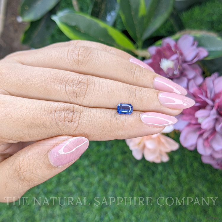 1.01 Ct. Blue Sapphire from Ceylon (Sri Lanka)