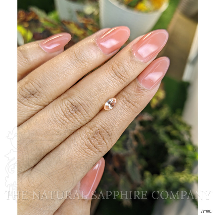 0.73 Ct. Padparadscha Sapphire from Ceylon (Sri Lanka)