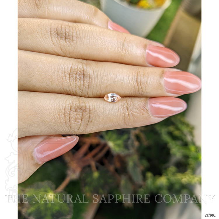0.73 Ct. Padparadscha Sapphire from Ceylon (Sri Lanka)
