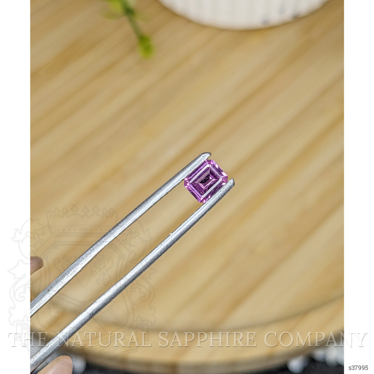 0.61 Ct. Purplish Pink Sapphire from Ceylon (Sri Lanka)